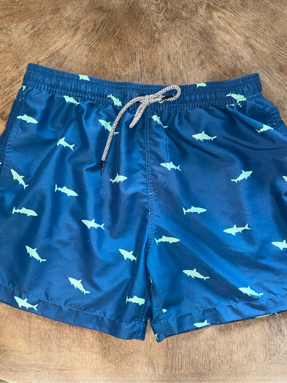 Maamgic Men’s L Blue Swim Shorts with Mint Shark Print